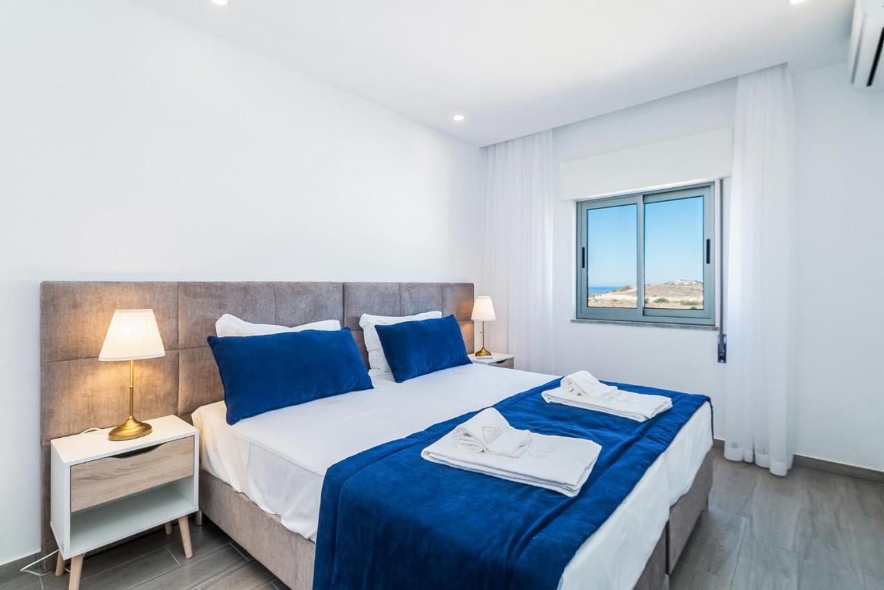 Algarve Golden Properties: Pedras Brancas Praia Da Luz Exterior photo