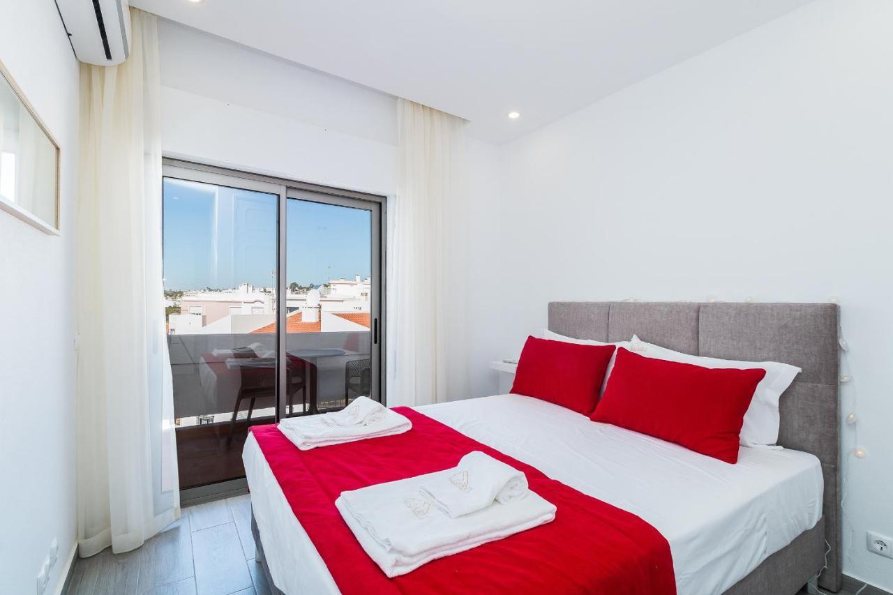 Algarve Golden Properties: Pedras Brancas Praia Da Luz Exterior photo